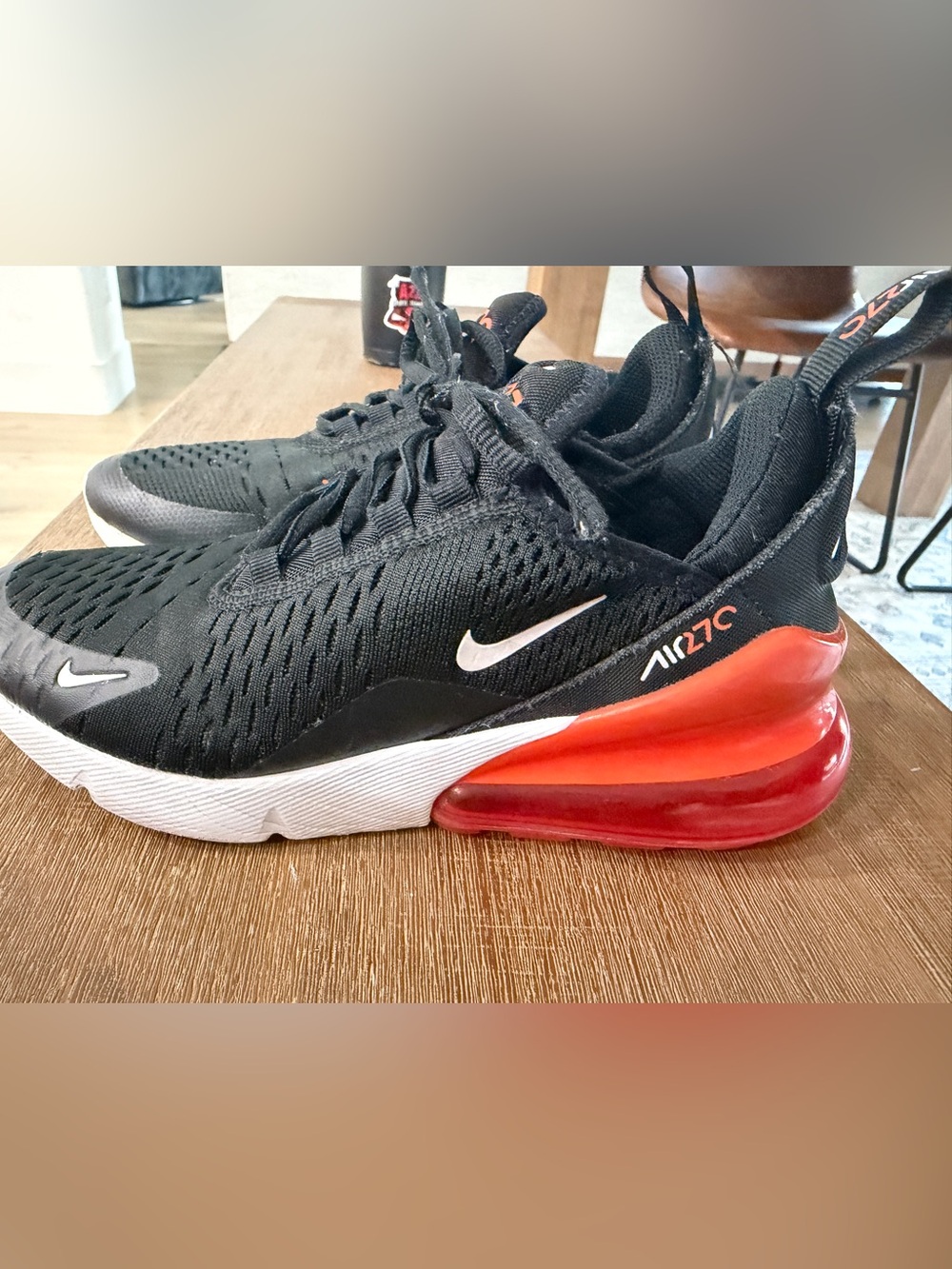 Nike Air Max 270 Kids Black/Orange Athletic Shoes- size 4